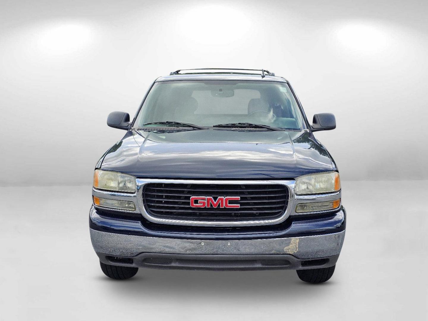 2006 Deep Blue Metallic /Pewter/Dark Pewter GMC Yukon SLT (1GKEC13T76R) with an Gas/Ethanol V8 5.3L/325 engine, 4-Speed Automatic w/OD transmission, located at 804 22nd Ave, Phenix City, AL, 36870, (334) 297-1860, 32.484749, -85.024475 - 2006 GMC Yukon SLT - Photo#1