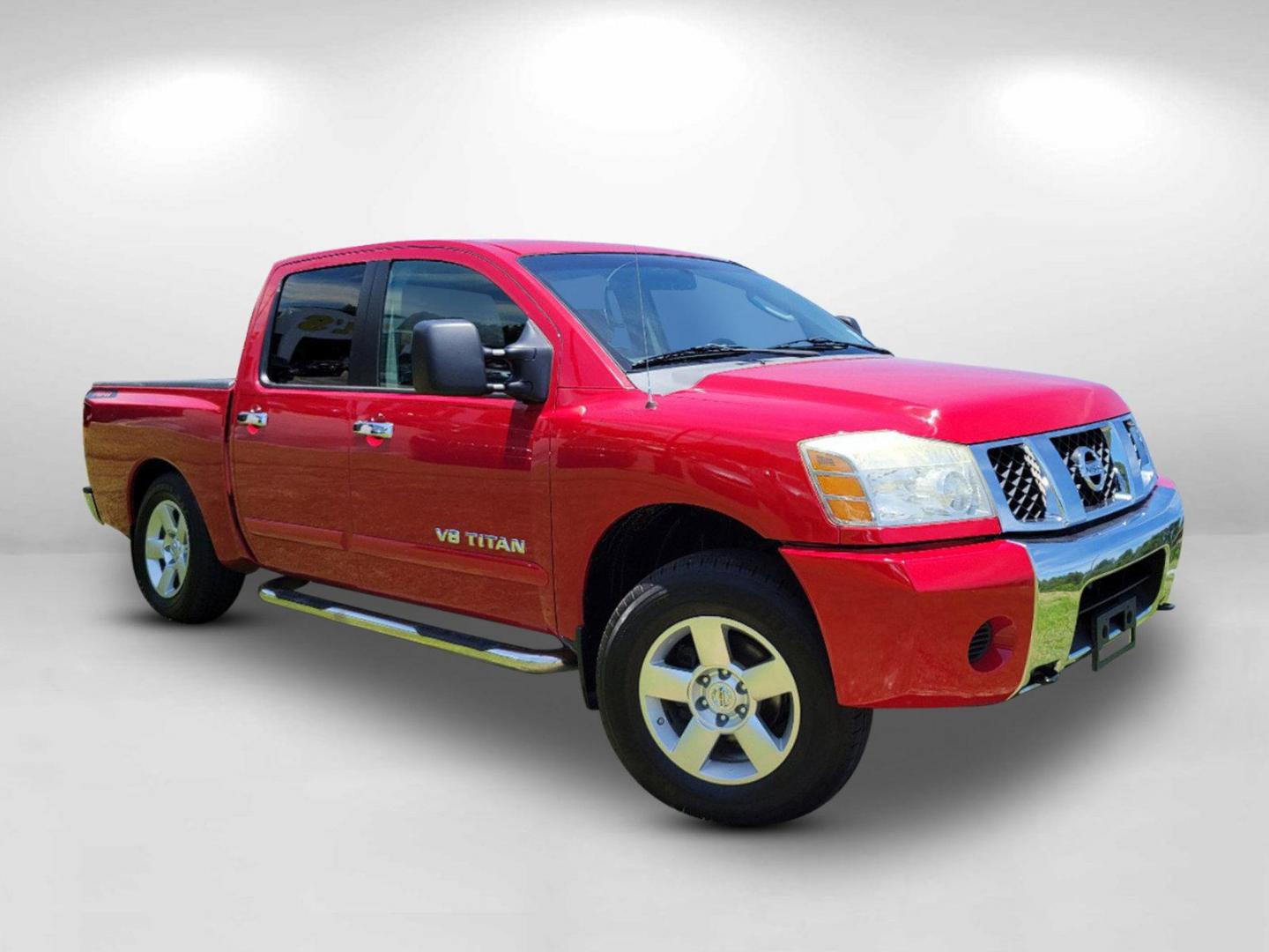 2006 Red Nissan Titan (1N6BA07BX6N) with an Gas/Ethanol V8 5.6L/339 engine, 5-Speed Automatic w/OD transmission, located at 7000 Northlake Connector, Columbus, GA, 31904, (706) 987-8085, 32.524975, -84.978134 - 2006 Nissan Titan - Photo#2