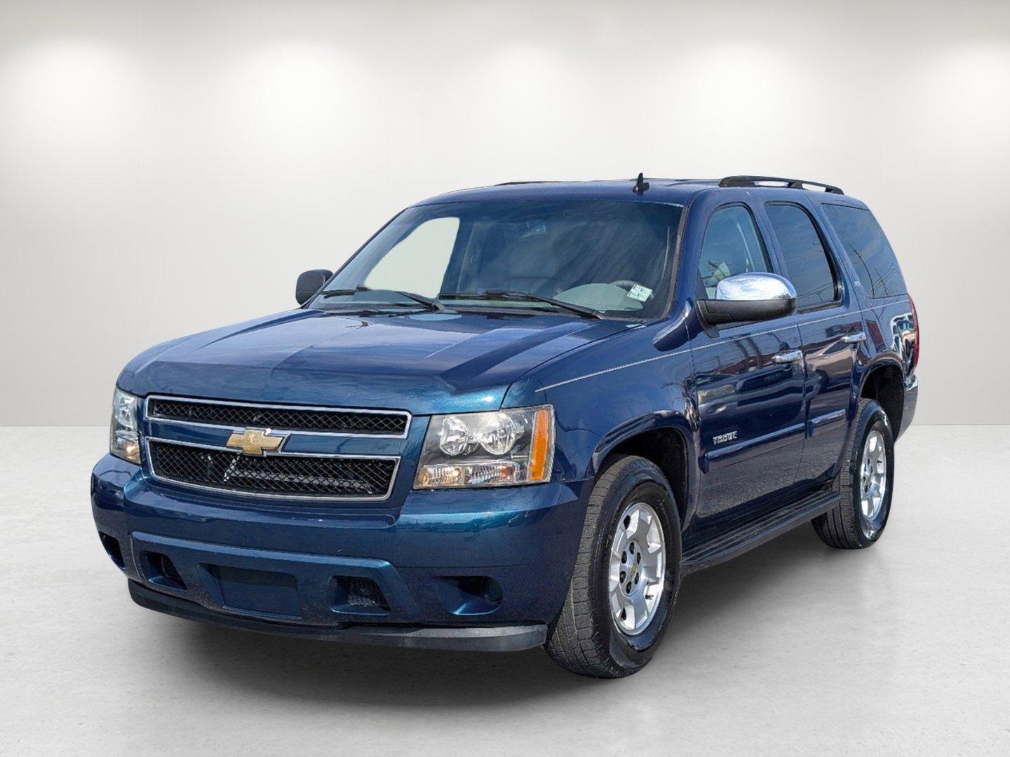 2007 /Dark Titanium/Lt Titanium Chevrolet Tahoe LS (1GNFC13057R) with an Gas/Ethanol V8 5.3L/323 engine, 4-Speed Automatic w/OD transmission, located at 5115 14th Ave., Columbus, GA, 31904, (706) 323-0345, 32.511494, -84.971046 - 2007 Chevrolet Tahoe LS - Photo#0