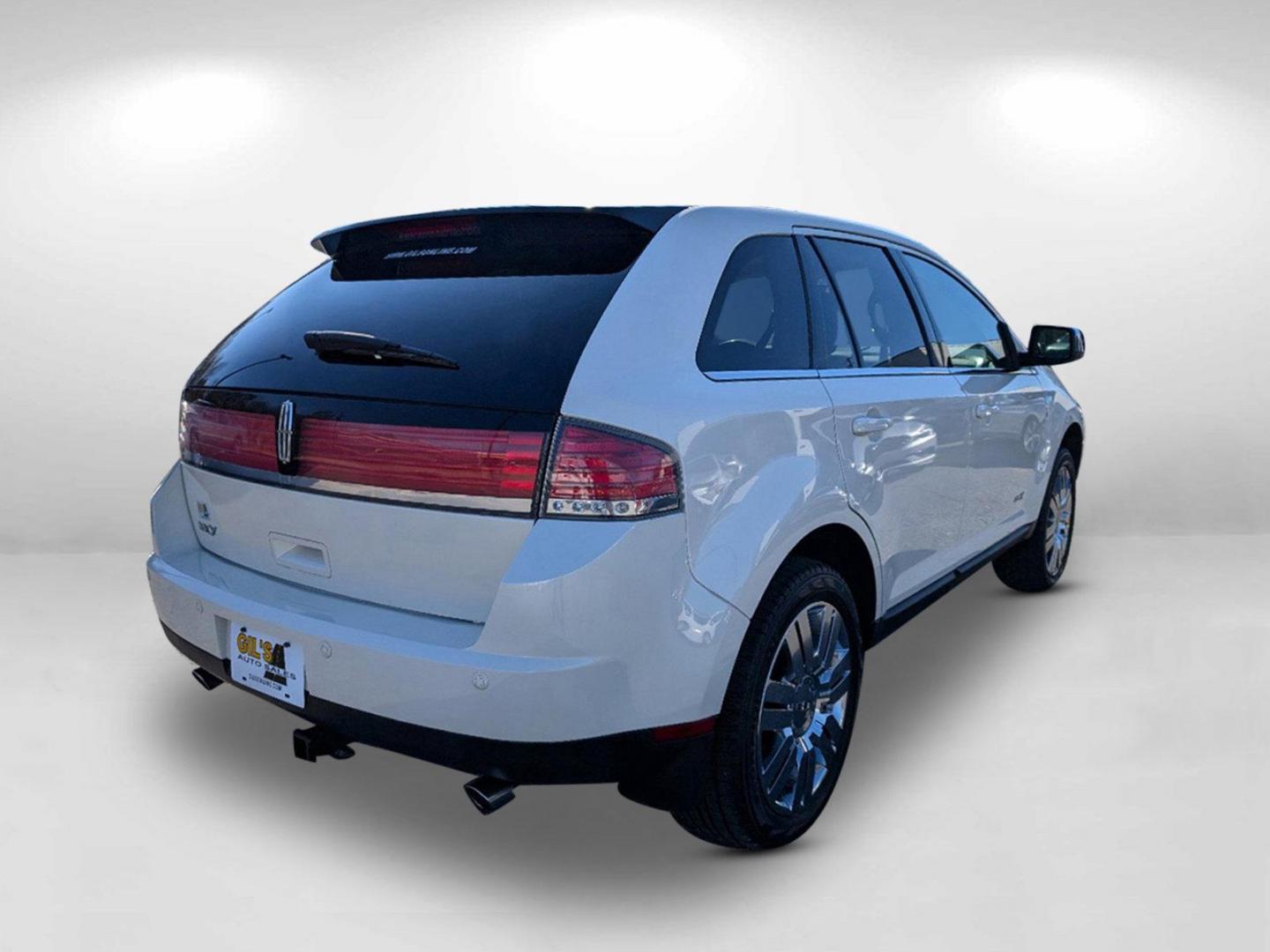 2008 Lincoln MKX (2LMDU68C38B) with an Gas V6 3.5L/213 engine, 6-Speed Automatic w/OD transmission, located at 3959 U.S. 80 W, Phenix City, AL, 36870, (334) 297-4885, 32.469296, -85.135185 - 2008 Lincoln MKX - Photo#4