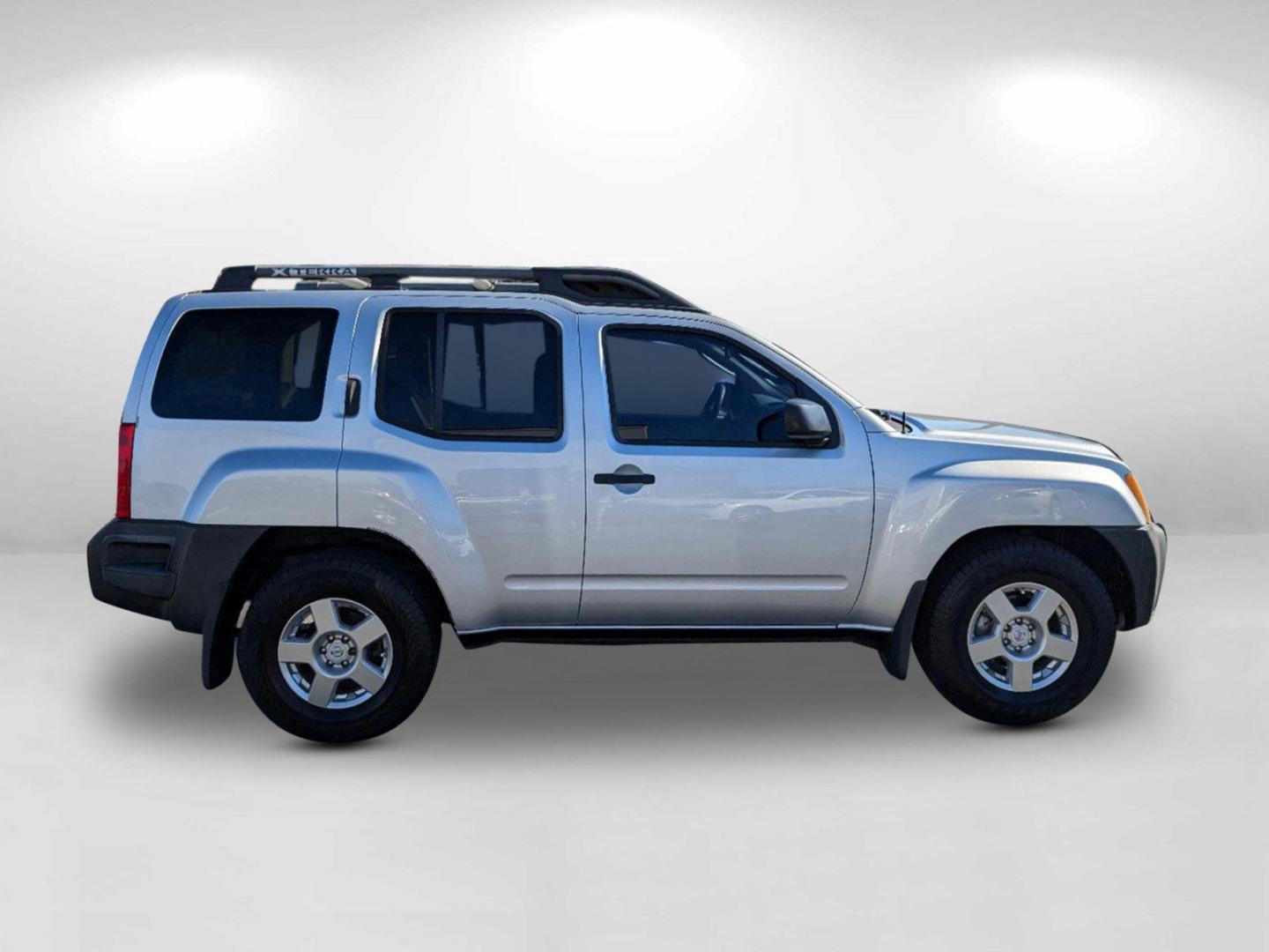 2008 Nissan Xterra S (5N1AN08U98C) with an Gas V6 4.0L/241 engine, 5-Speed Automatic w/OD transmission, located at 3959 U.S. 80 W, Phenix City, AL, 36870, (334) 297-4885, 32.469296, -85.135185 - 2008 Nissan Xterra S - Photo#5