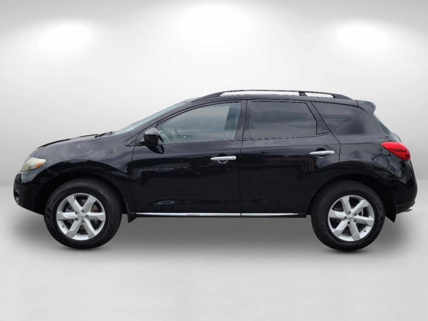 2009 Super Black /Beige Nissan Murano S (JN8AZ18U19W) with an Gas V6 3.5L/ engine, 1-Speed Automatic (CVT) Continuously Variable transmission, located at 1430 Gateway Drive, Opelika, AL, 36801, (334) 239-0944, 32.637871, -85.409790 - 2009 Nissan Murano S - Photo#7