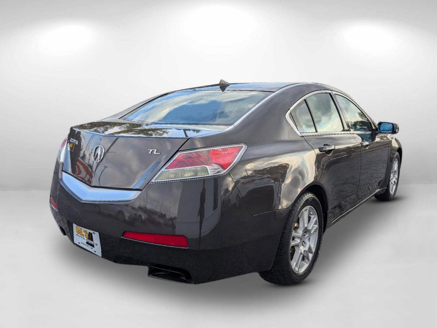 2010 Acura TL (19UUA8F25AA) with an Gas V6 3.5L/212 engine, 5-Speed Automatic w/OD transmission, located at 804 22nd Ave, Phenix City, AL, 36870, (334) 297-1860, 32.484749, -85.024475 - 2010 Acura TL - Photo#4