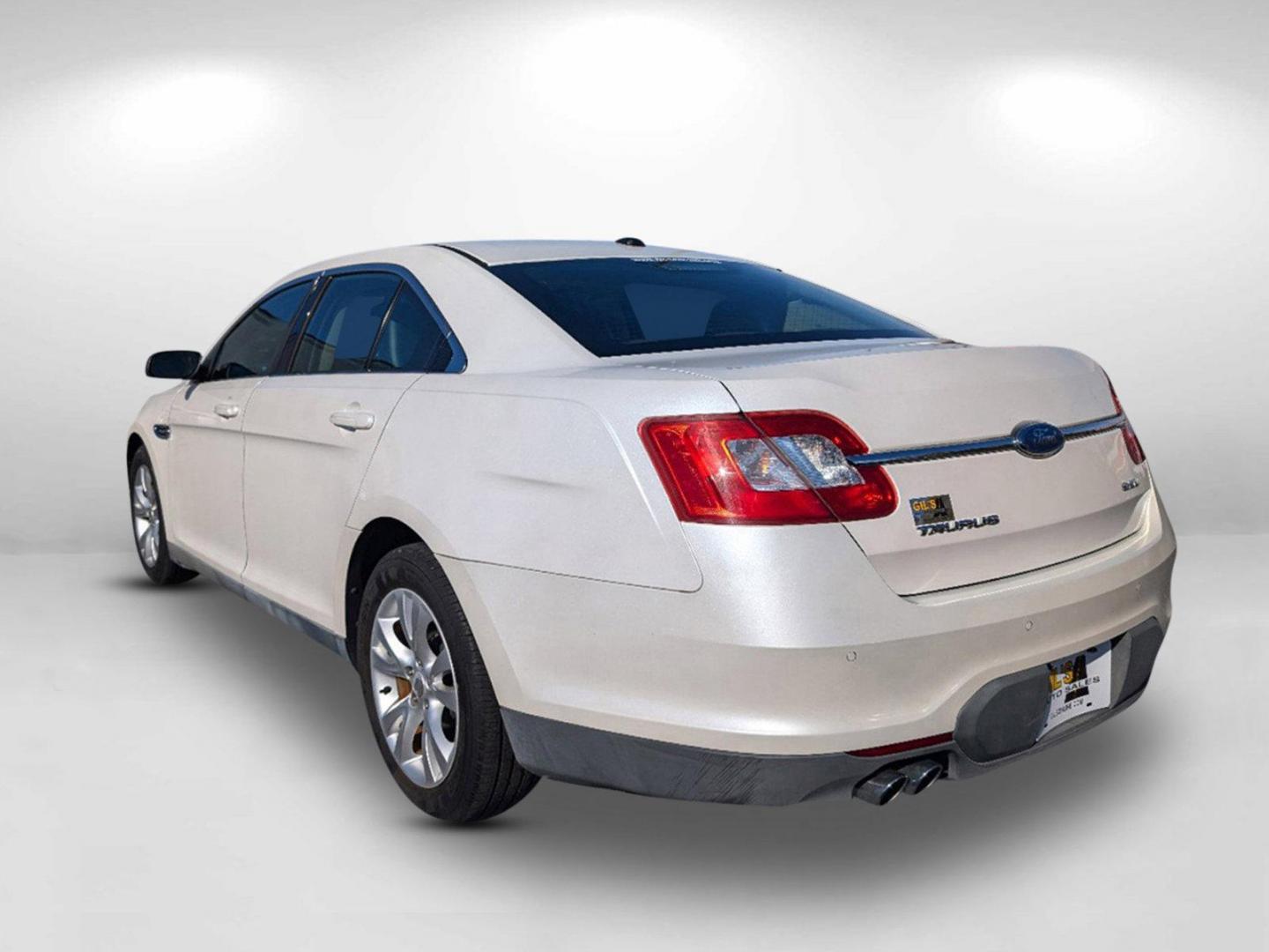 2010 Ford Taurus SEL (1FAHP2EW3AG) with an Gas V6 3.5L/213 engine, 6-Speed SelectShift Automatic w/OD transmission, located at 521 Old Farm Lane Rd, Prattville, AL, 36066, (334) 325-1505, 32.482460, -86.416367 - 2010 Ford Taurus SEL - Photo#6