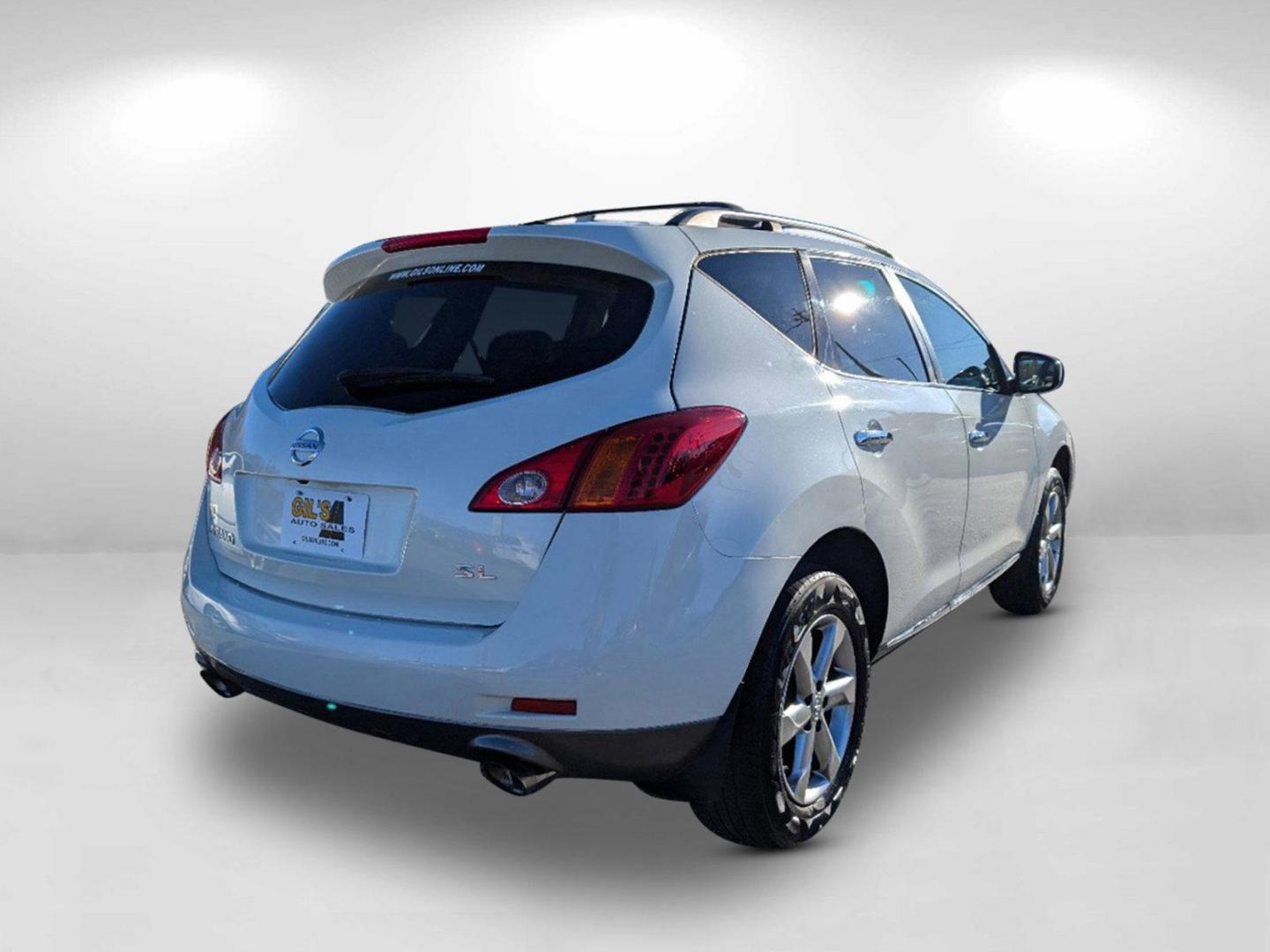 2010 /Beige Nissan Murano SL (JN8AZ1MU4AW) with an Gas V6 3.5L/ engine, 1-Speed Continuously Variable Automatic (CVT) transmission, located at 7000 Northlake Connector, Columbus, GA, 31904, (706) 987-8085, 32.524975, -84.978134 - 2010 Nissan Murano SL - Photo#4