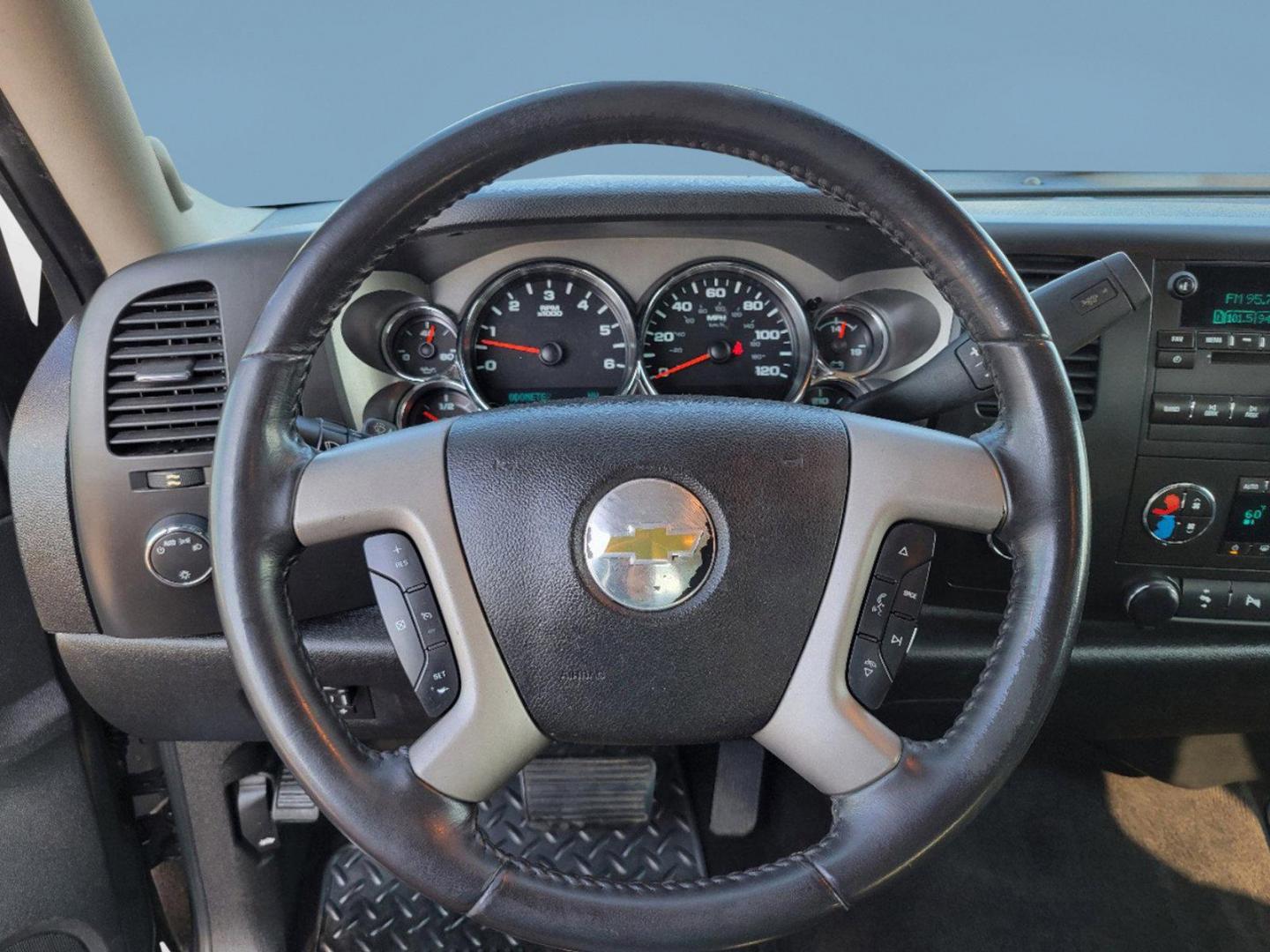 2011 Taupe Gray Metallic /Ebony Chevrolet Silverado 1500 LT (1GCRKSE30BZ) with an Gas/Ethanol V8 5.3L/323 engine, 6-Speed Automatic transmission, located at 5115 14th Ave., Columbus, GA, 31904, (706) 323-0345, 32.511494, -84.971046 - 2011 Chevrolet Silverado 1500 LT - Photo#13