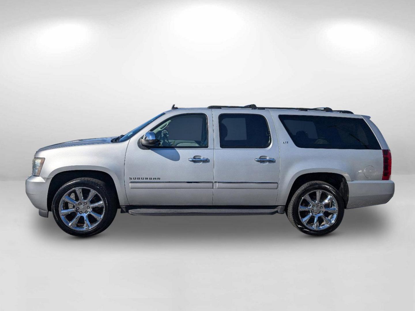 2011 /Light Titanium/Dark Titanium Chevrolet Suburban LTZ (1GNSKKE39BR) with an Gas/Ethanol V8 5.3L/323 engine, 6-Speed Automatic w/OD transmission, located at 3959 U.S. 80 W, Phenix City, AL, 36870, (334) 297-4885, 32.469296, -85.135185 - 2011 Chevrolet Suburban LTZ - Photo#7