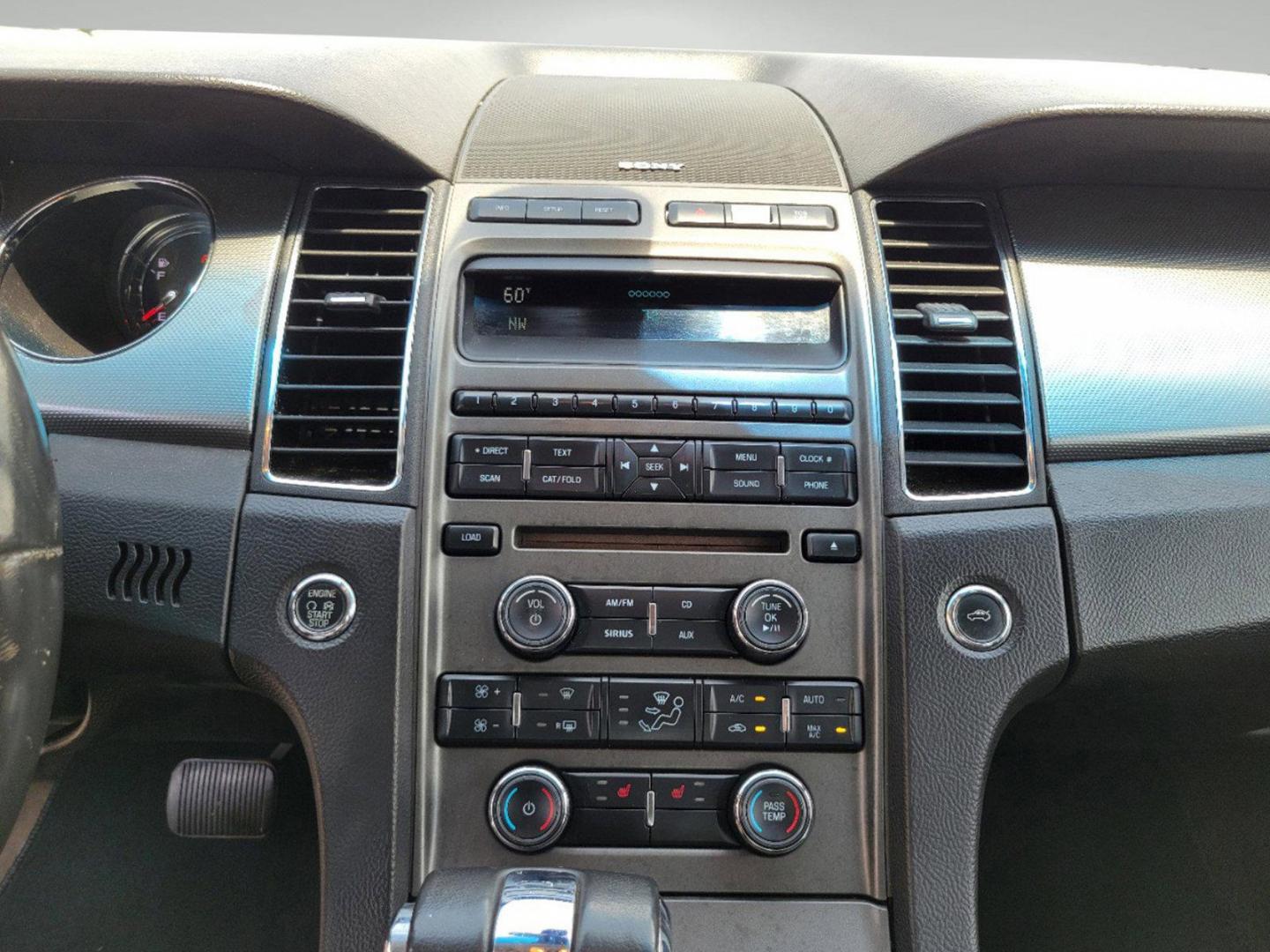 2011 White Ford Taurus SEL (1FAHP2EW2BG) with an Gas V6 3.5L/213 engine, 6-Speed Automatic w/OD SelectShift transmission, located at 1430 Gateway Drive, Opelika, AL, 36801, (334) 239-0944, 32.637871, -85.409790 - 2011 Ford Taurus SEL - Photo#11