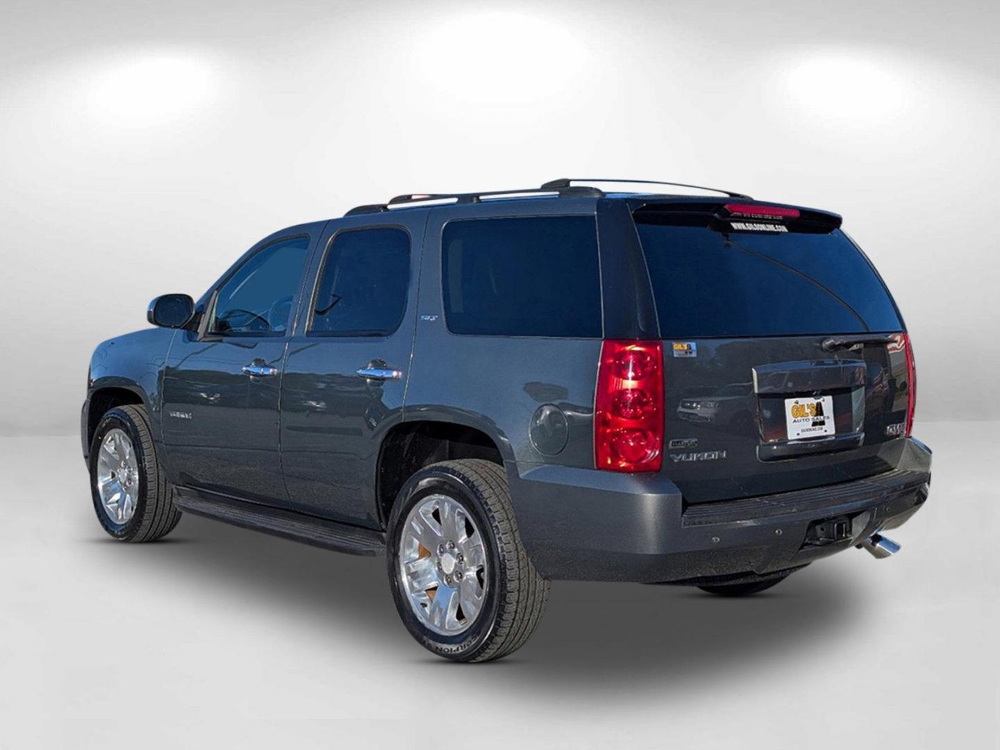 2011 /Ebony GMC Yukon SLT (1GKS1CE03BR) with an Gas/Ethanol V8 5.3L/323 engine, 6-Speed Automatic w/OD transmission, located at 3959 U.S. 80 W, Phenix City, AL, 36870, (334) 297-4885, 32.469296, -85.135185 - 2011 GMC Yukon SLT - Photo#6