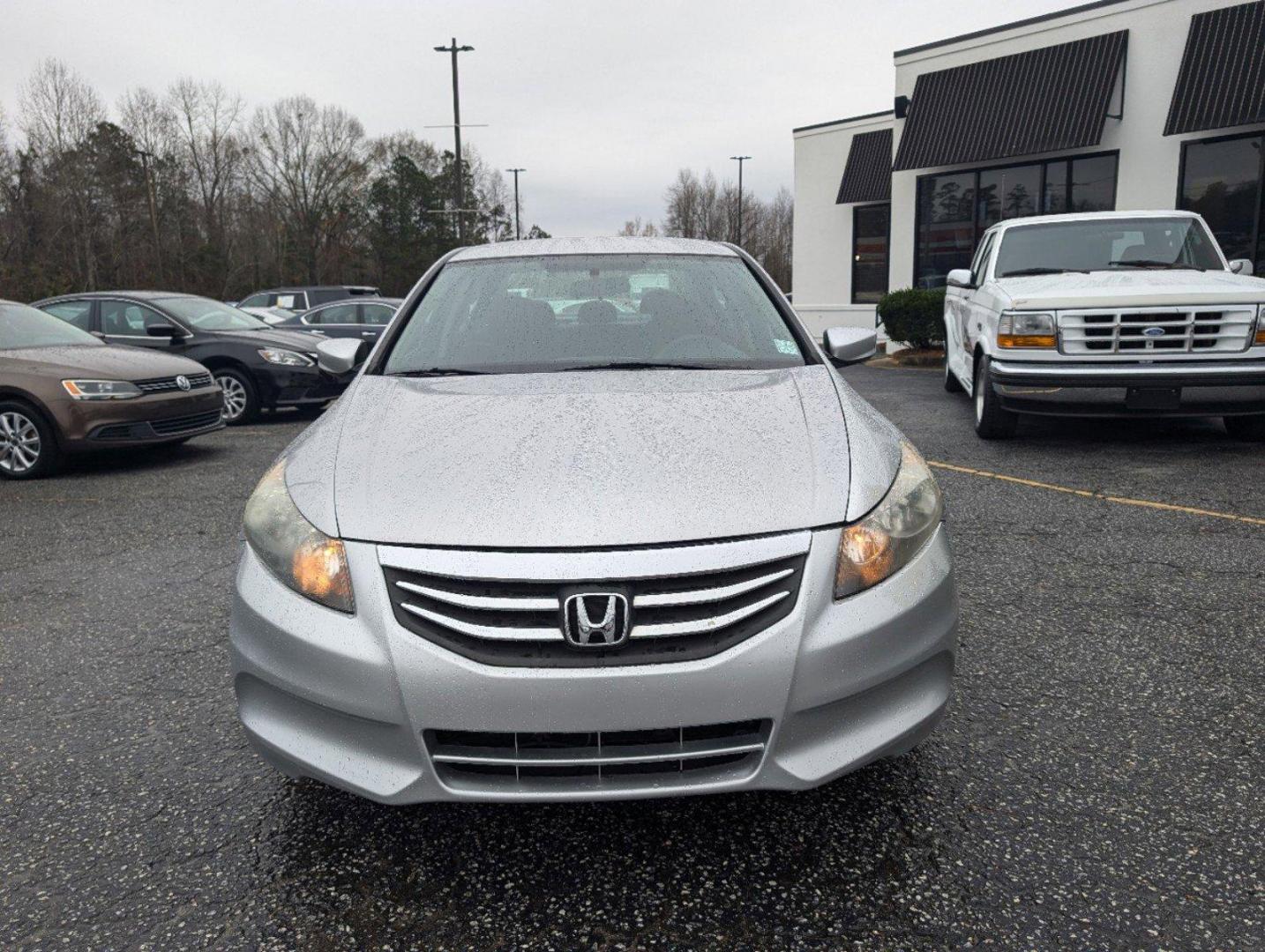 2011 Honda Accord Sdn LX-P (1HGCP2F4XBA) with an Gas I4 2.4L/144 engine, 5-Speed Automatic transmission, located at 3959 U.S. 80 W, Phenix City, AL, 36870, (334) 297-4885, 32.469296, -85.135185 - 2011 Honda Accord Sdn LX-P - Photo#1