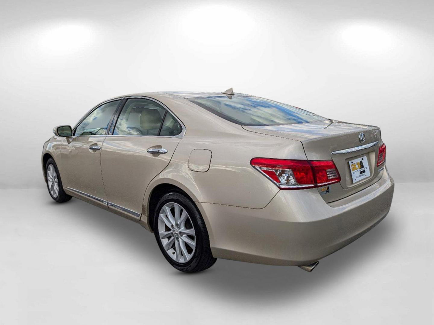 2011 Lexus ES 350 (JTHBK1EG3B2) with an Gas V6 3.5L/210 engine, 6-Speed Automatic transmission, located at 1430 Gateway Drive, Opelika, AL, 36801, (334) 239-0944, 32.637871, -85.409790 - 2011 Lexus ES 350 - Photo#6