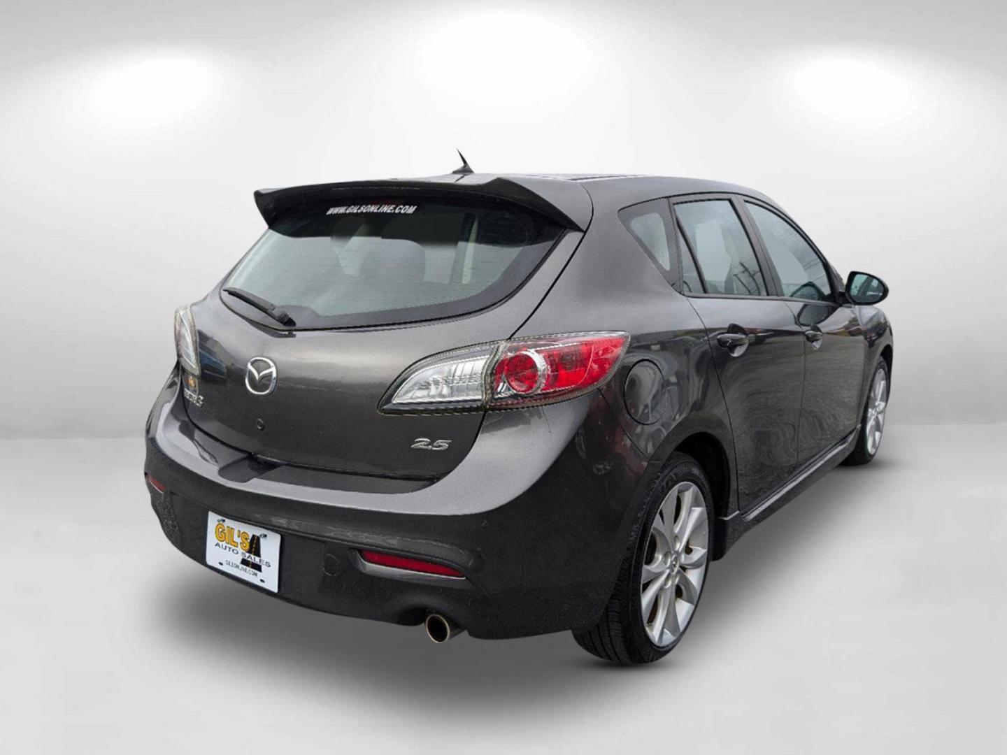 2011 /Black Mazda Mazda3 s Sport (JM1BL1K61B1) with an Gas I4 2.5L/152 engine, 5-Speed Automatic w/OD transmission, located at 1430 Gateway Drive, Opelika, AL, 36801, (334) 239-0944, 32.637871, -85.409790 - 2011 Mazda Mazda3 s Sport - Photo#4