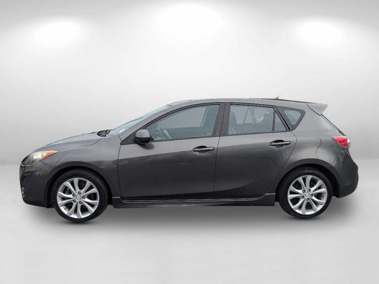 2011 /Black Mazda Mazda3 s Sport (JM1BL1K61B1) with an Gas I4 2.5L/152 engine, 5-Speed Automatic w/OD transmission, located at 1430 Gateway Drive, Opelika, AL, 36801, (334) 239-0944, 32.637871, -85.409790 - 2011 Mazda Mazda3 s Sport - Photo#7