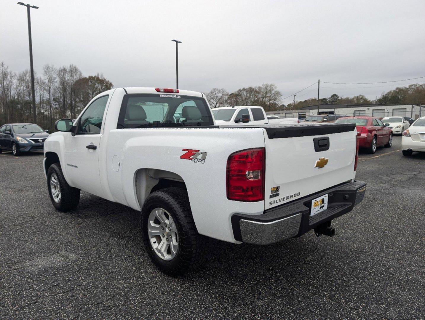 2012 /Dark Titanium Chevrolet Silverado 1500 Work Truck (1GCNKPEA2CZ) with an Gas/Ethanol V8 4.8L/293 engine, 4-Speed Automatic transmission, located at 3959 U.S. 80 W, Phenix City, AL, 36870, (334) 297-4885, 32.469296, -85.135185 - 2012 Chevrolet Silverado 1500 Work Truck - Photo#6