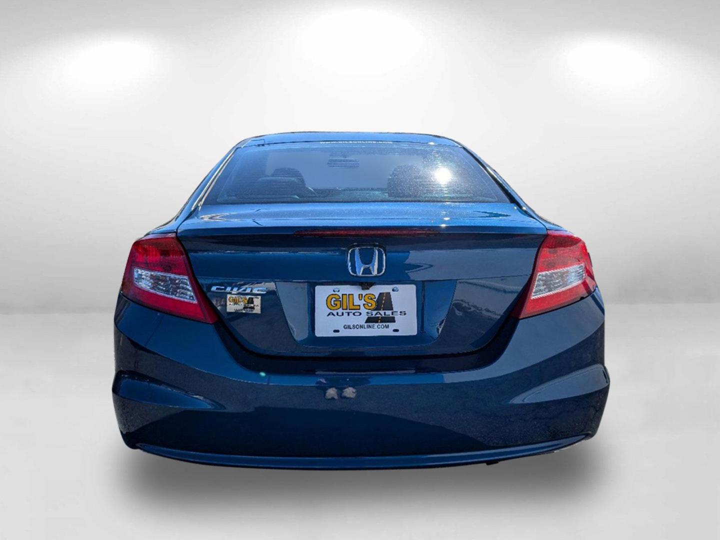 2012 Honda Civic Cpe EX (2HGFG3B83CH) with an Gas I4 1.8L/110 engine, 5-Speed Automatic transmission, located at 1430 Gateway Drive, Opelika, AL, 36801, (334) 239-0944, 32.637871, -85.409790 - 2012 Honda Civic Cpe EX - Photo#4