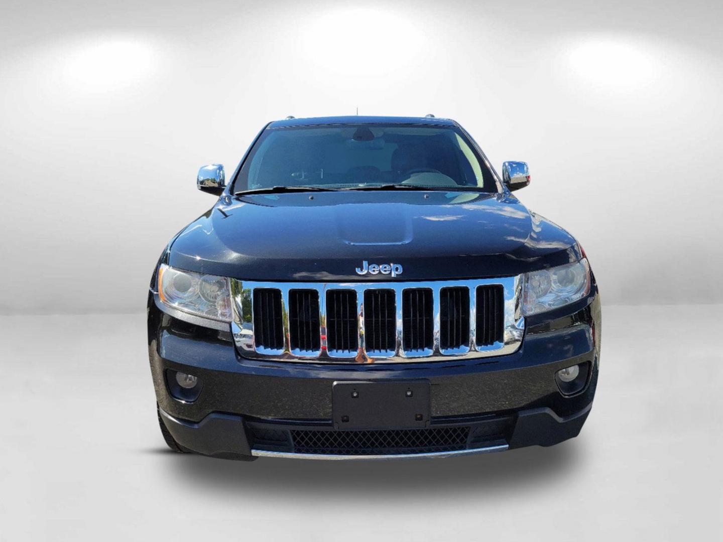 2012 Brilliant Black Crystal Pearl /Black Jeep Grand Cherokee Limited (1C4RJFBGXCC) with an Gas/Ethanol V6 3.6L/220 engine, 5-Speed Automatic transmission, located at 1430 Gateway Drive, Opelika, AL, 36801, (334) 239-0944, 32.637871, -85.409790 - 2012 Jeep Grand Cherokee Limited - Photo#1