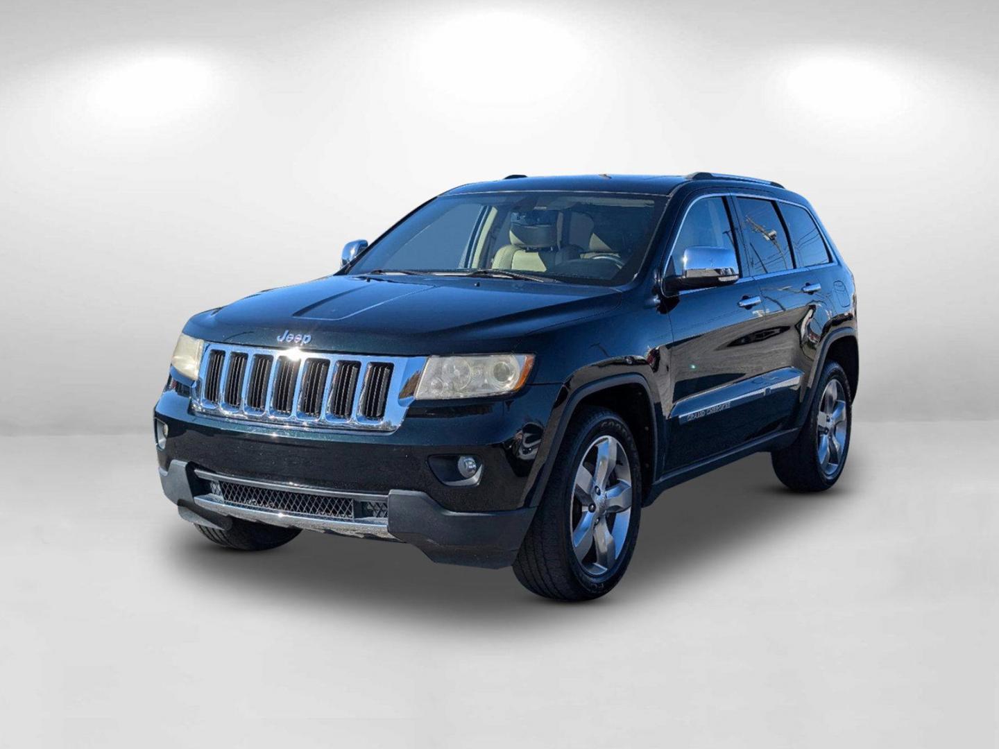 2013 /Black/Light Frost Beige Jeep Grand Cherokee Limited (1C4RJEBG8DC) with an Gas/Ethanol V6 3.6L/220 engine, 5-Speed Automatic transmission, located at 7000 Northlake Connector, Columbus, GA, 31904, (706) 987-8085, 32.524975, -84.978134 - 2013 Jeep Grand Cherokee Limited - Photo#1