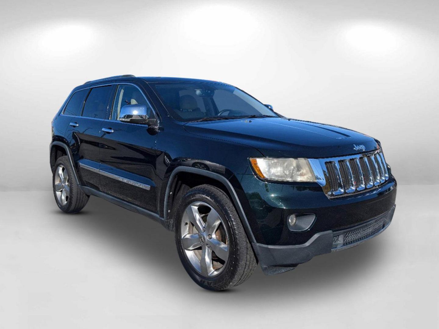 2013 /Black/Light Frost Beige Jeep Grand Cherokee Limited (1C4RJEBG8DC) with an Gas/Ethanol V6 3.6L/220 engine, 5-Speed Automatic transmission, located at 3959 U.S. 80 W, Phenix City, AL, 36870, (334) 297-4885, 32.469296, -85.135185 - 2013 Jeep Grand Cherokee Limited - Photo#2