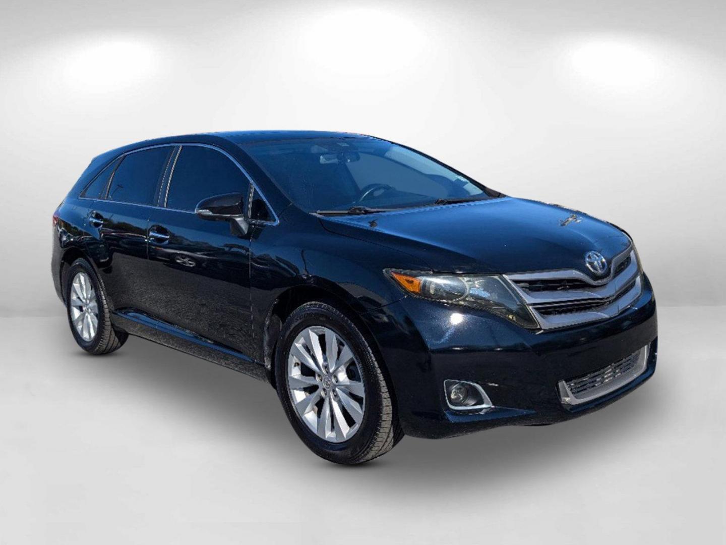 2013 Black Toyota Venza XLE (4T3ZA3BB7DU) with an Gas I4 2.7L/163 engine, 6-Speed Automatic transmission, located at 3959 U.S. 80 W, Phenix City, AL, 36870, (334) 297-4885, 32.469296, -85.135185 - 2013 Toyota Venza XLE - Photo#5