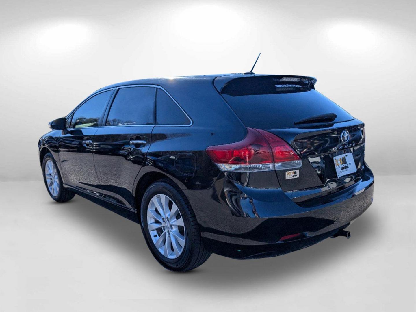 2013 Black Toyota Venza XLE (4T3ZA3BB7DU) with an Gas I4 2.7L/163 engine, 6-Speed Automatic transmission, located at 3959 U.S. 80 W, Phenix City, AL, 36870, (334) 297-4885, 32.469296, -85.135185 - 2013 Toyota Venza XLE - Photo#9