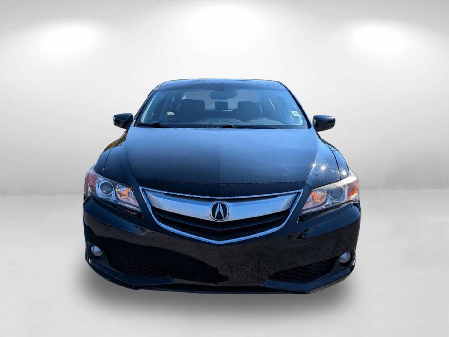 2014 Acura ILX Tech Pkg (19VDE1F74EE) with an Premium Unleaded I-4 2.0 L/122 engine, 5-Speed Automatic w/OD transmission, located at 521 Old Farm Lane Rd, Prattville, AL, 36066, (334) 325-1505, 32.482460, -86.416367 - 2014 Acura ILX Tech Pkg - Photo#1