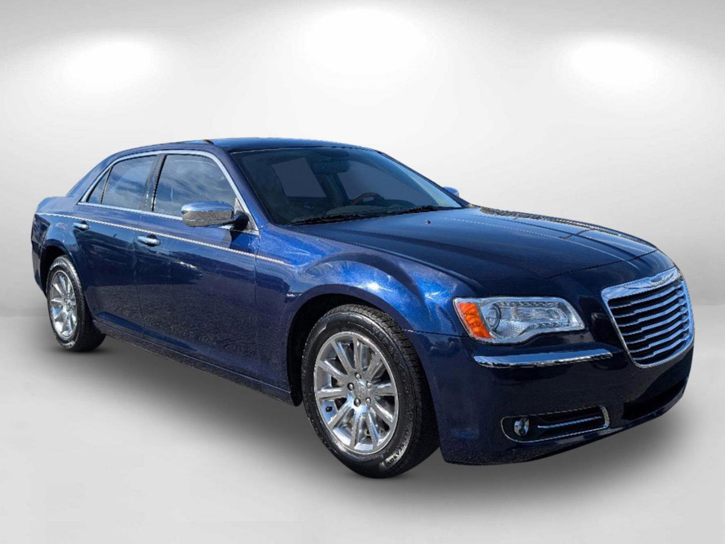 2014 /Lt Frost/Dk Frost Beige Chrysler 300 300C (2C3CCAEG0EH) with an Regular Unleaded V-6 3.6 L/220 engine, 8-Speed Automatic w/OD transmission, located at 5115 14th Ave., Columbus, GA, 31904, (706) 323-0345, 32.511494, -84.971046 - 2014 Chrysler 300 300C - Photo#2