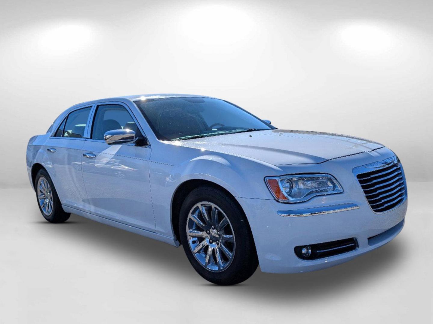 2014 /Lt Frost/Dk Frost Beige Chrysler 300 300C (2C3CCAEG5EH) with an Regular Unleaded V-6 3.6 L/220 engine, 8-Speed Automatic w/OD transmission, located at 3959 U.S. 80 W, Phenix City, AL, 36870, (334) 297-4885, 32.469296, -85.135185 - 2014 Chrysler 300 300C - Photo#2