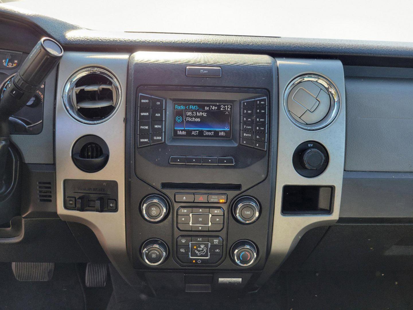 2014 Black Ford F-150 XLT (1FTEX1CM6EF) with an Regular Unleaded V-6 3.7 L/228 engine, 6-Speed Automatic w/OD transmission, located at 804 22nd Ave, Phenix City, AL, 36870, (334) 297-1860, 32.484749, -85.024475 - 2014 Ford F-150 XLT - Photo#12