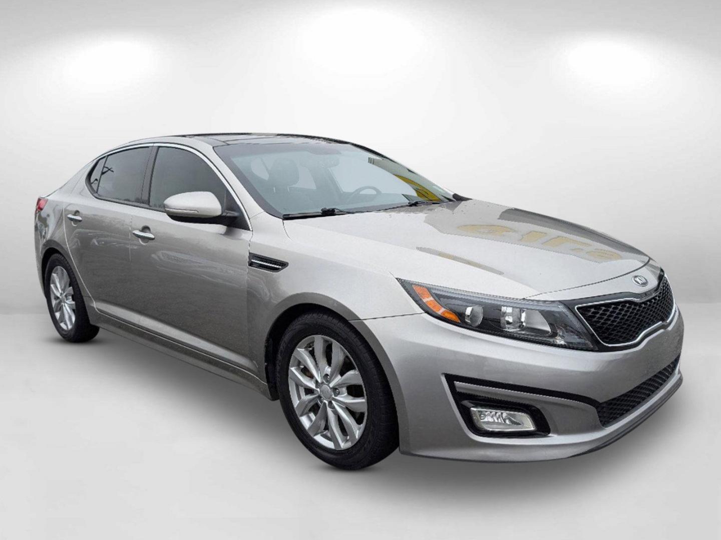 2014 /Beige Kia Optima EX (5XXGN4A78EG) with an Regular Unleaded I-4 2.4 L/144 engine, 6-Speed Automatic w/OD transmission, located at 3959 U.S. 80 W, Phenix City, AL, 36870, (334) 297-4885, 32.469296, -85.135185 - 2014 Kia Optima EX - Photo#5