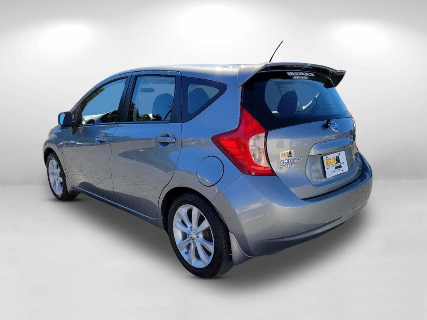 2014 Magnetic Gray Metallic /Charcoal Nissan Versa Note SV (3N1CE2CP8EL) with an Regular Unleaded I-4 1.6 L/98 engine, 1-Speed CVT w/OD transmission, located at 1430 Gateway Drive, Opelika, AL, 36801, (334) 239-0944, 32.637871, -85.409790 - 2014 Nissan Versa Note SV - Photo#6