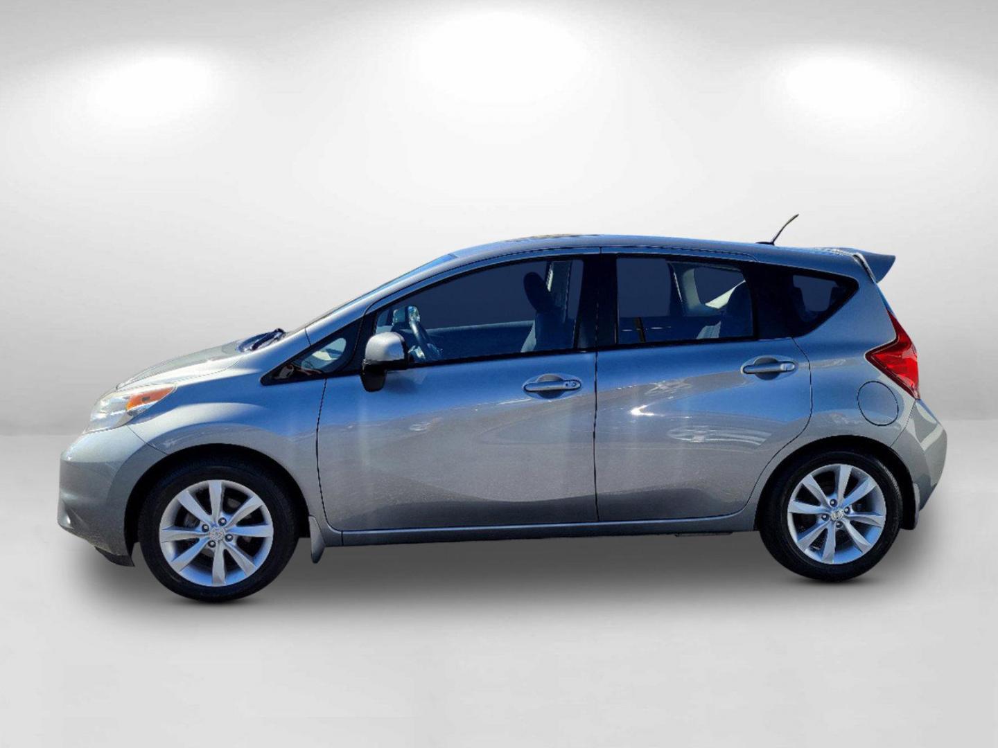 2014 Magnetic Gray Metallic /Charcoal Nissan Versa Note SV (3N1CE2CP8EL) with an Regular Unleaded I-4 1.6 L/98 engine, 1-Speed CVT w/OD transmission, located at 1430 Gateway Drive, Opelika, AL, 36801, (334) 239-0944, 32.637871, -85.409790 - 2014 Nissan Versa Note SV - Photo#7