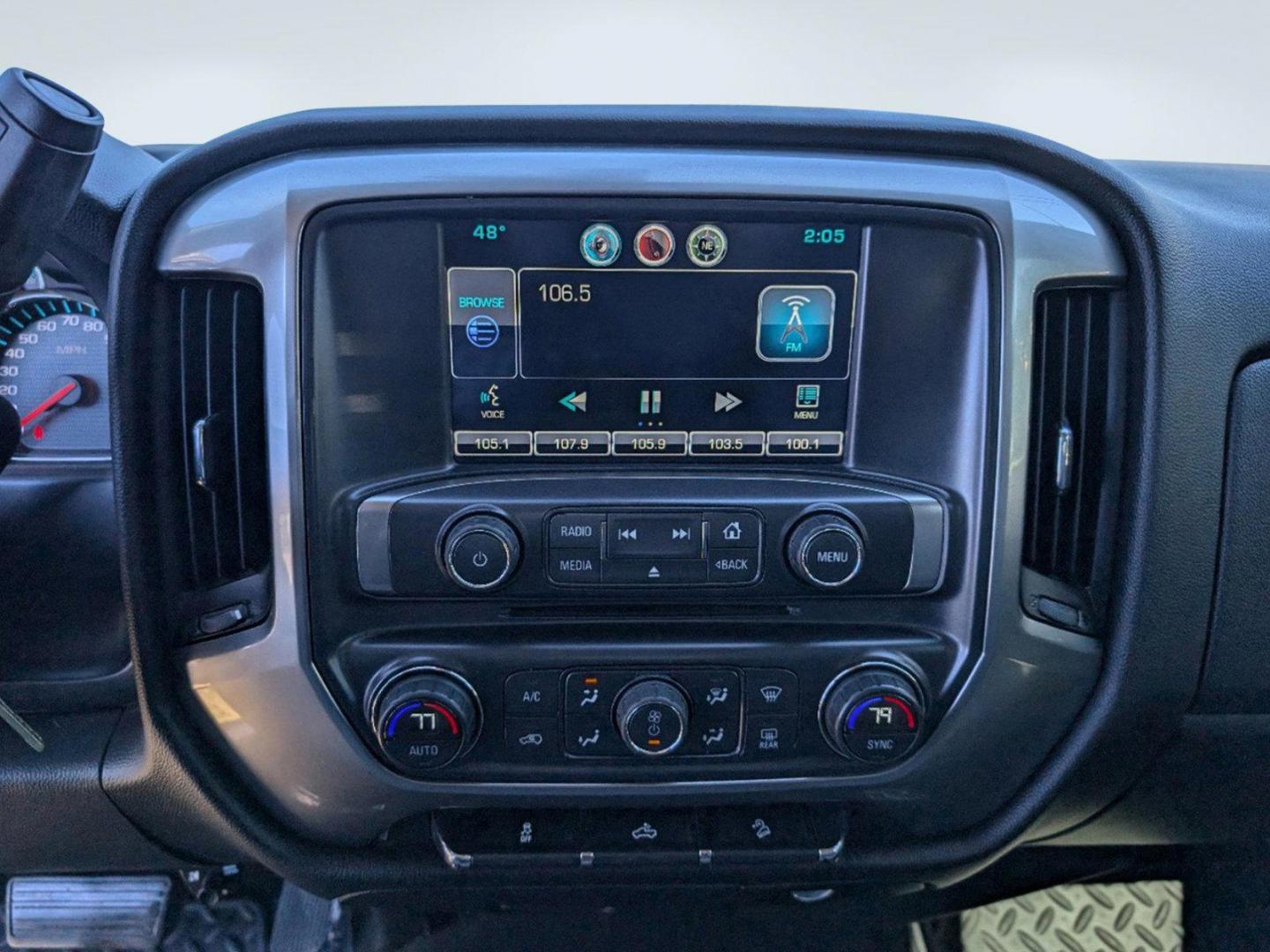 2015 /Dark Ash with Jet Black Interior Accents Chevrolet Silverado 1500 LT (3GCUKREC8FG) with an Gas/Ethanol V8 5.3L/325 engine, 6-Speed Automatic transmission, located at 3959 U.S. 80 W, Phenix City, AL, 36870, (334) 297-4885, 32.469296, -85.135185 - 2015 Chevrolet Silverado 1500 LT - Photo#14