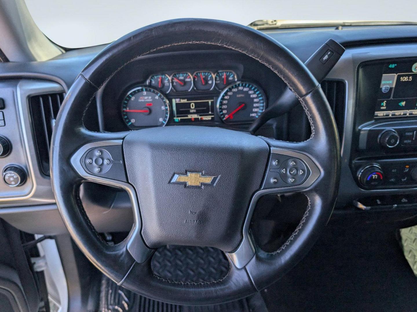 2015 /Dark Ash with Jet Black Interior Accents Chevrolet Silverado 1500 LT (3GCUKREC8FG) with an Gas/Ethanol V8 5.3L/325 engine, 6-Speed Automatic transmission, located at 3959 U.S. 80 W, Phenix City, AL, 36870, (334) 297-4885, 32.469296, -85.135185 - 2015 Chevrolet Silverado 1500 LT - Photo#15