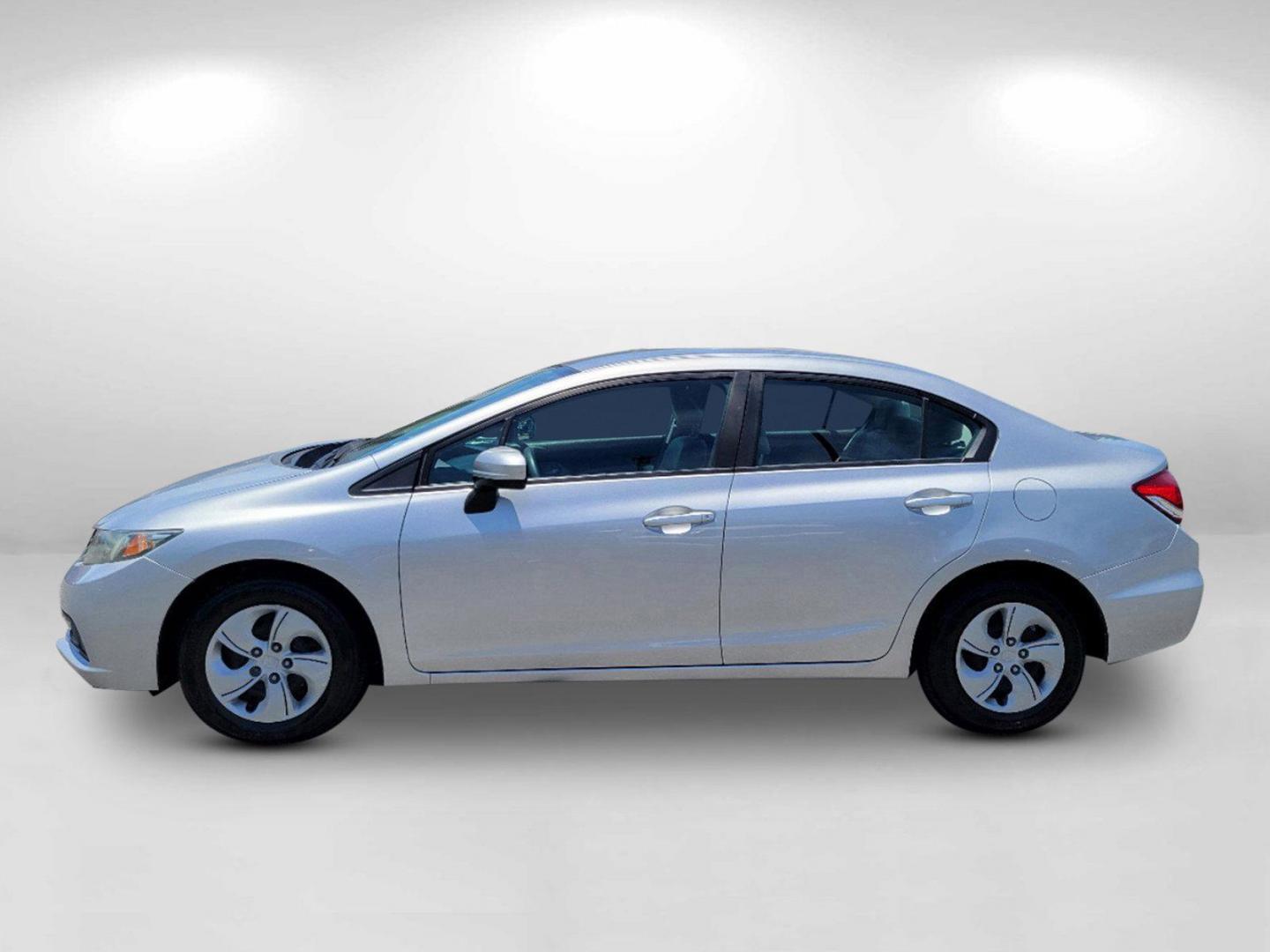 2015 Gray Honda Civic Sedan LX (19XFB2F54FE) with an Regular Unleaded I-4 1.8 L/110 engine, 1-Speed CVT w/OD transmission, located at 804 22nd Ave, Phenix City, AL, 36870, (334) 297-1860, 32.484749, -85.024475 - 2015 Honda Civic Sedan LX - Photo#7