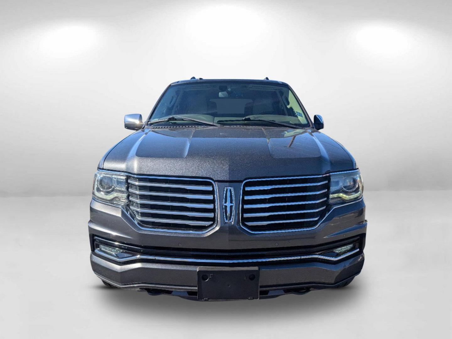 2015 Lincoln Navigator (5LMJJ2HT1FE) with an Twin Turbo Premium Unleaded V-6 3.5 L/213 engine, 6-Speed Automatic w/OD transmission, located at 7000 Northlake Connector, Columbus, GA, 31904, (706) 987-8085, 32.524975, -84.978134 - 2015 Lincoln Navigator - Photo#1