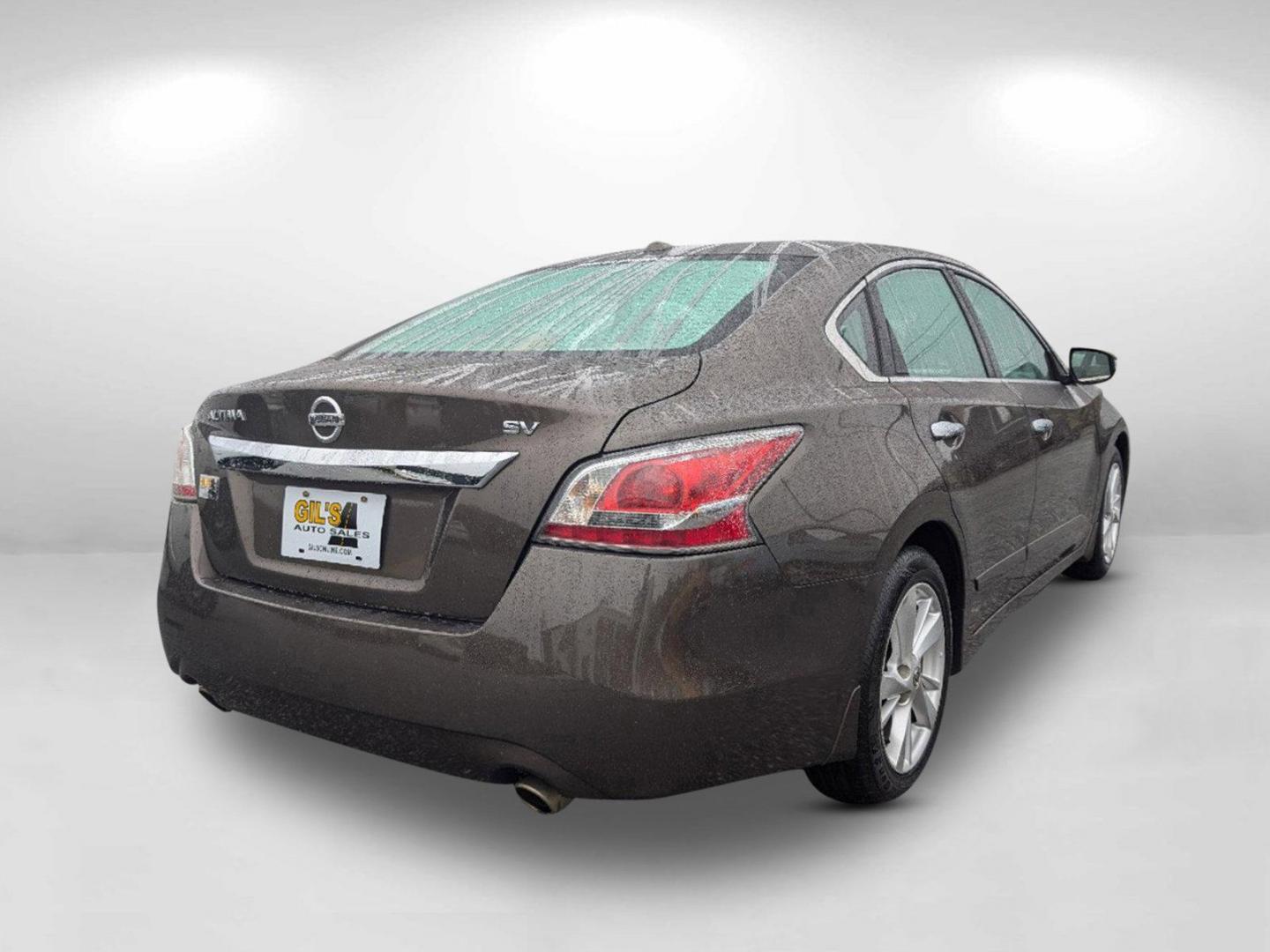 2015 /Beige Nissan Altima 2.5 SV (1N4AL3AP8FC) with an Regular Unleaded I-4 2.5 L/152 engine, 1-Speed CVT w/OD transmission, located at 5115 14th Ave., Columbus, GA, 31904, (706) 323-0345, 32.511494, -84.971046 - 2015 Nissan Altima 2.5 SV - Photo#4