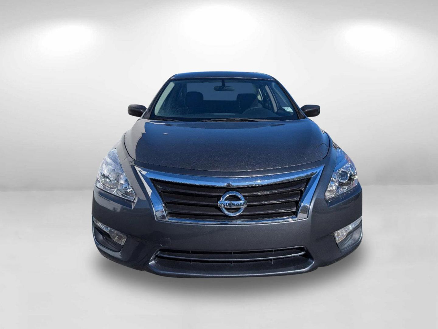 2015 /Charcoal Nissan Altima 2.5 S (1N4AL3AP2FN) with an Regular Unleaded I-4 2.5 L/152 engine, 1-Speed CVT w/OD transmission, located at 5115 14th Ave., Columbus, GA, 31904, (706) 323-0345, 32.511494, -84.971046 - 2015 Nissan Altima 2.5 S - Photo#1