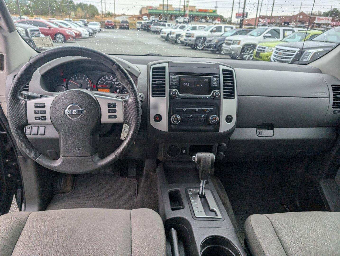 2015 /Gray Nissan Xterra S (5N1AN0NU6FN) with an Regular Unleaded V-6 4.0 L/241 engine, 5-Speed Automatic w/OD transmission, located at 3959 U.S. 80 W, Phenix City, AL, 36870, (334) 297-4885, 32.469296, -85.135185 - 2015 Nissan Xterra S - Photo#10