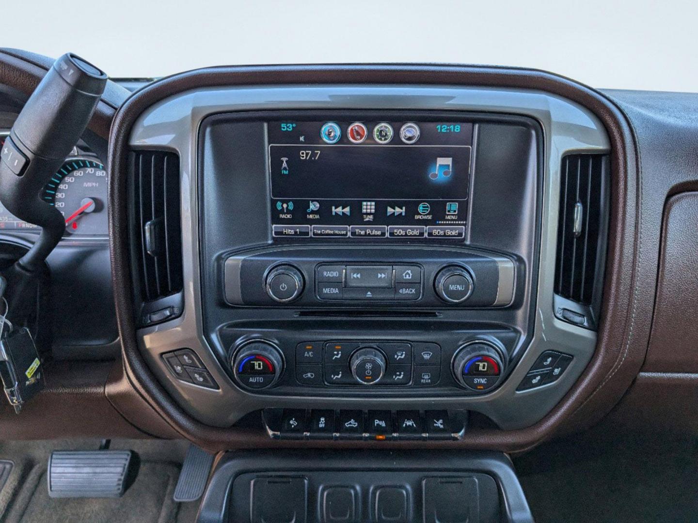 2016 /Saddle Chevrolet Silverado 1500 High Country (3GCPCTEJXGG) with an Gas V8 6.2L/376 engine, 8-Speed Automatic transmission, located at 7000 Northlake Connector, Columbus, GA, 31904, (706) 987-8085, 32.524975, -84.978134 - 2016 Chevrolet Silverado 1500 High Country - Photo#12