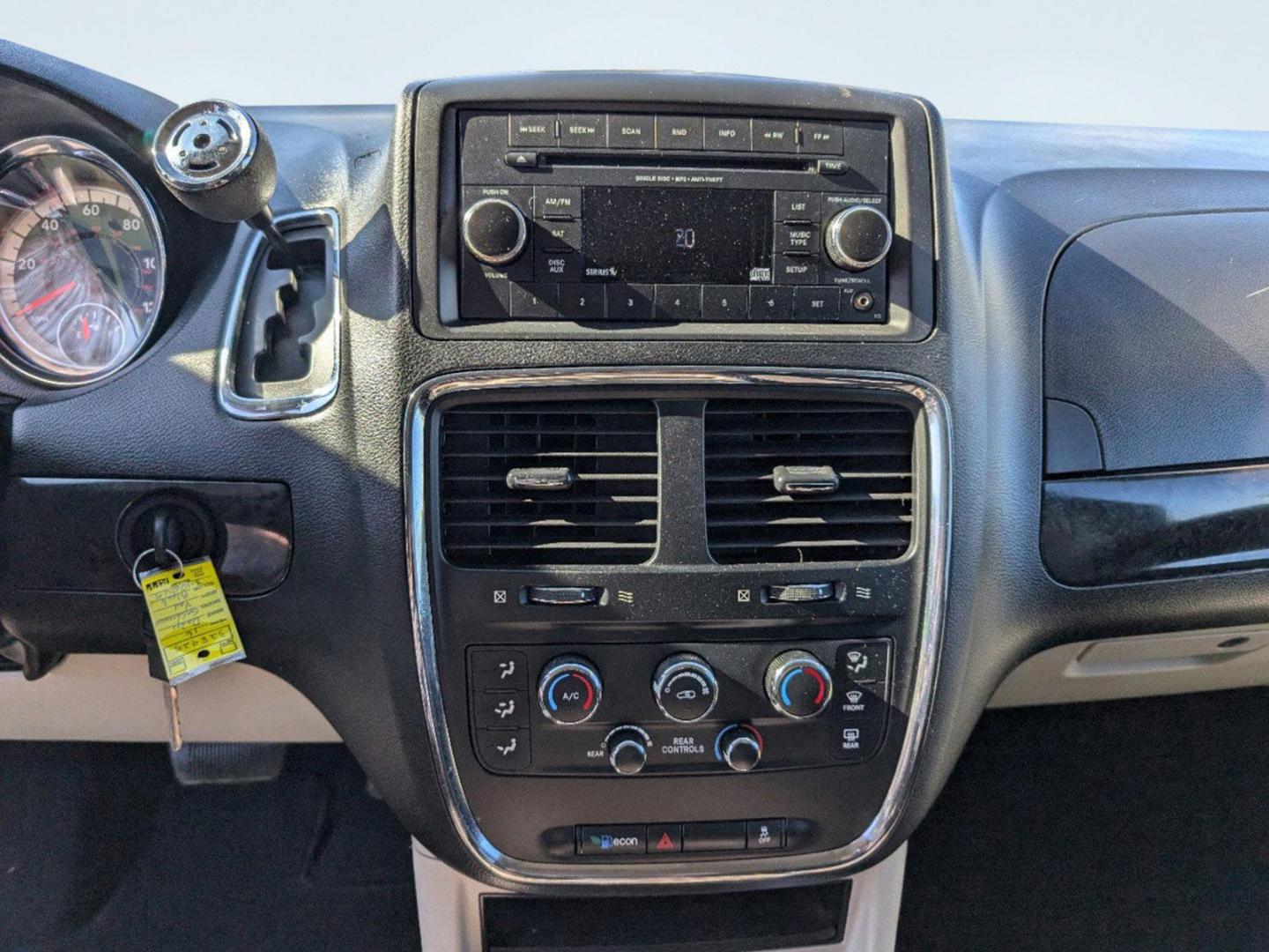 2016 /Black/Light Graystone Dodge Grand Caravan SXT (2C4RDGCG3GR) with an Regular Unleaded V-6 3.6 L/220 engine, 6-Speed Multi-Speed Automatic w/OD transmission, located at 3959 U.S. 80 W, Phenix City, AL, 36870, (334) 297-4885, 32.469296, -85.135185 - 2016 Dodge Grand Caravan SXT - Photo#15