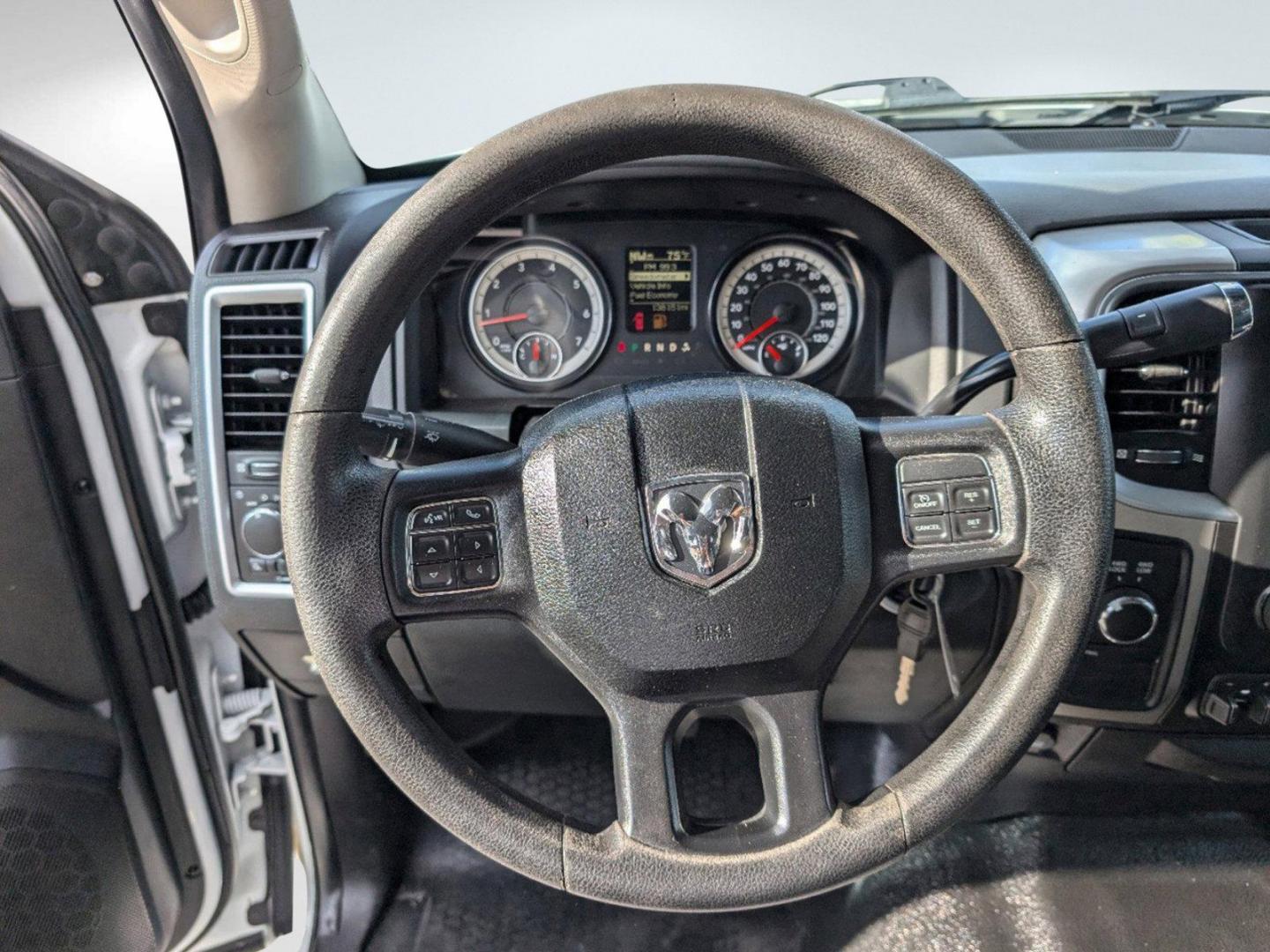 2016 /Diesel Gray/Black Ram 2500 SLT (3C6TR5DT5GG) with an Regular Unleaded V-8 5.7 L/345 engine, 6-Speed Automatic w/OD transmission, located at 5115 14th Ave., Columbus, GA, 31904, (706) 323-0345, 32.511494, -84.971046 - 2016 Ram 2500 SLT - Photo#13