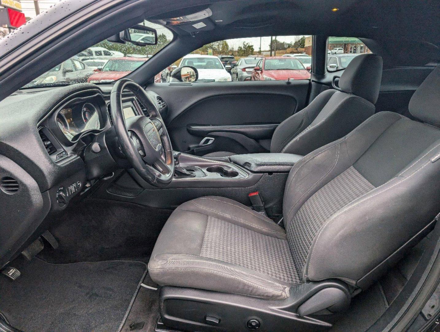 2017 /Black Dodge Challenger SXT (2C3CDZAG5HH) with an Regular Unleaded V-6 3.6 L/220 engine, 8-Speed Automatic w/OD transmission, located at 3959 U.S. 80 W, Phenix City, AL, 36870, (334) 297-4885, 32.469296, -85.135185 - 2017 Dodge Challenger SXT - Photo#9