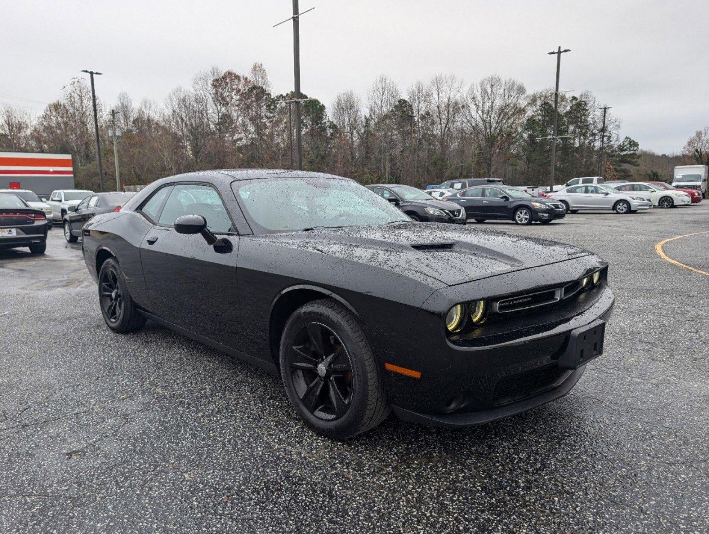 2017 /Black Dodge Challenger SXT (2C3CDZAG5HH) with an Regular Unleaded V-6 3.6 L/220 engine, 8-Speed Automatic w/OD transmission, located at 3959 U.S. 80 W, Phenix City, AL, 36870, (334) 297-4885, 32.469296, -85.135185 - 2017 Dodge Challenger SXT - Photo#2