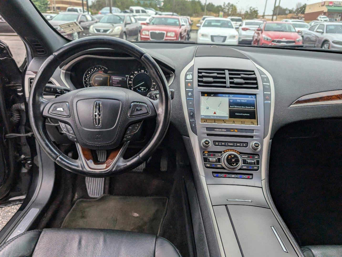 2017 Lincoln MKZ Reserve (3LN6L5F90HR) with an Intercooled Turbo Premium Unleaded I-4 2.0 L/122 engine, 6-Speed Automatic w/OD transmission, located at 3959 U.S. 80 W, Phenix City, AL, 36870, (334) 297-4885, 32.469296, -85.135185 - 2017 Lincoln MKZ Reserve - Photo#11