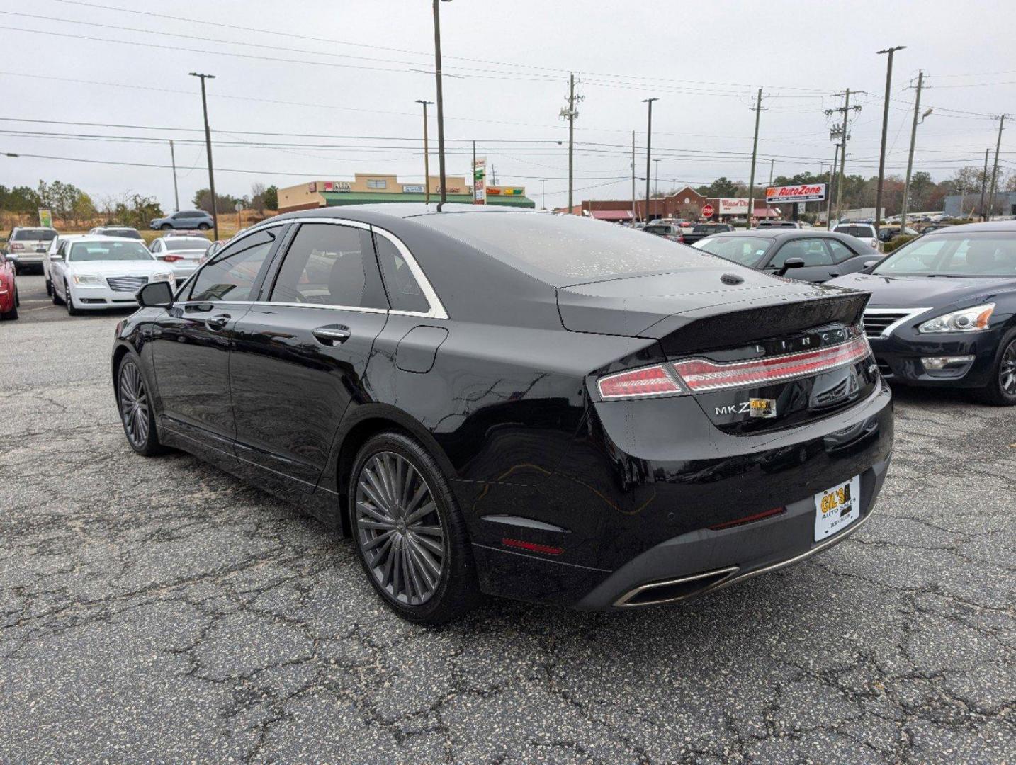 2017 Lincoln MKZ Reserve (3LN6L5F90HR) with an Intercooled Turbo Premium Unleaded I-4 2.0 L/122 engine, 6-Speed Automatic w/OD transmission, located at 3959 U.S. 80 W, Phenix City, AL, 36870, (334) 297-4885, 32.469296, -85.135185 - 2017 Lincoln MKZ Reserve - Photo#6