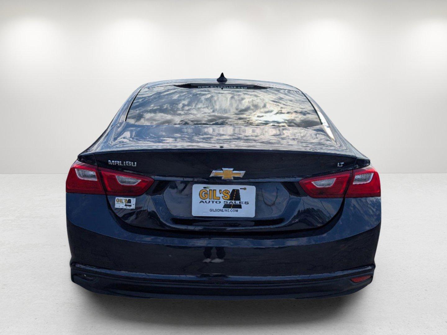 2018 /Jet Black Chevrolet Malibu LT (1G1ZD5ST0JF) with an Turbocharged Gas I4 1.5L/91 engine, 6-Speed Automatic transmission, located at 5115 14th Ave., Columbus, GA, 31904, (706) 323-0345, 32.511494, -84.971046 - 2018 Chevrolet Malibu LT - Photo#5