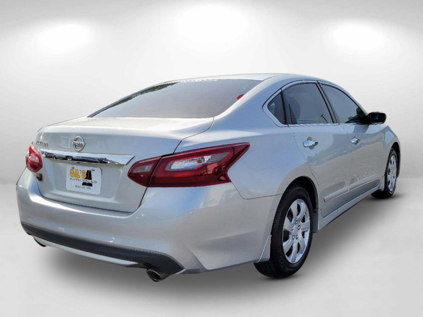 2018 Brilliant Silver /Charcoal Nissan Altima 2.5 S (1N4AL3AP5JC) with an Regular Unleaded I-4 2.5 L/152 engine, 1-Speed CVT w/OD transmission, located at 5115 14th Ave., Columbus, GA, 31904, (706) 323-0345, 32.511494, -84.971046 - 2018 Nissan Altima 2.5 S - Photo#4