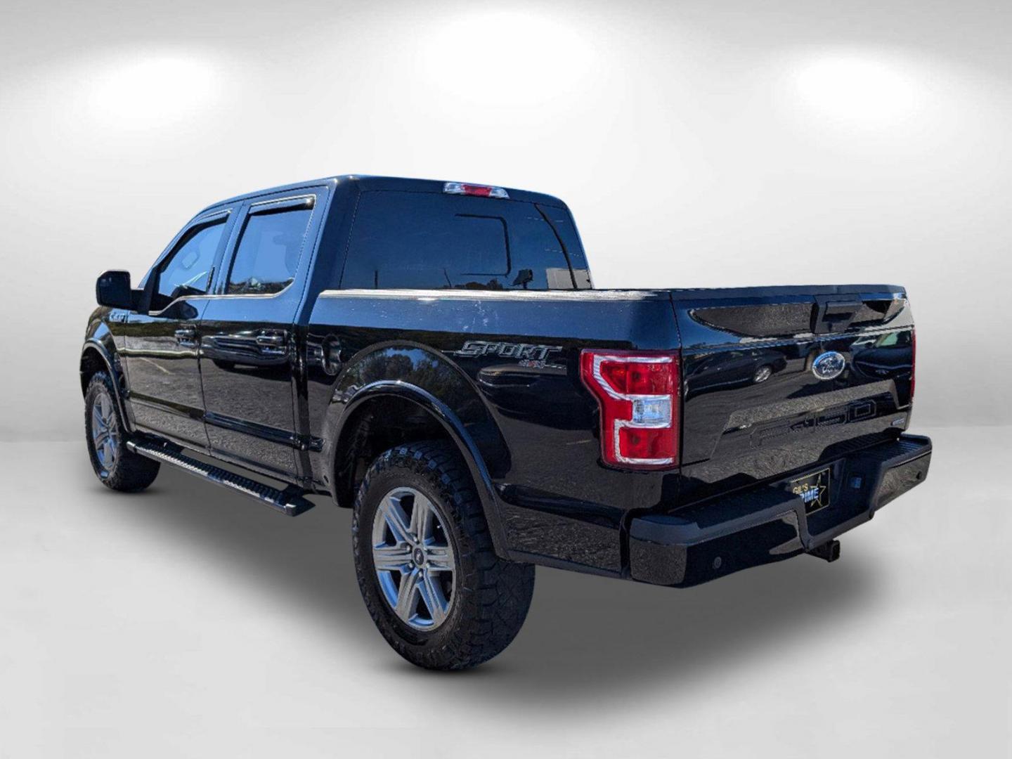 2019 Ford F-150 XLT (1FTEW1E43KF) with an Twin Turbo Regular Unleaded V-6 3.5 L/213 engine, 10-Speed Automatic w/OD transmission, located at 804 22nd Ave, Phenix City, AL, 36870, (334) 297-1860, 32.484749, -85.024475 - 2019 Ford F-150 XLT - Photo#6