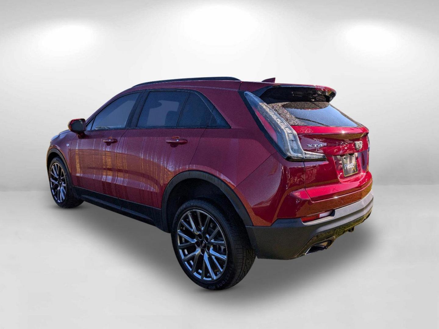 2020 /Sedona/Jet Black Cadillac XT4 FWD Sport (1GYFZER4XLF) with an Turbocharged Gas I4 2.0L/ engine, 9-Speed Automatic transmission, located at 1430 Gateway Drive, Opelika, AL, 36801, (334) 239-0944, 32.637871, -85.409790 - 2020 Cadillac XT4 FWD Sport - Photo#6