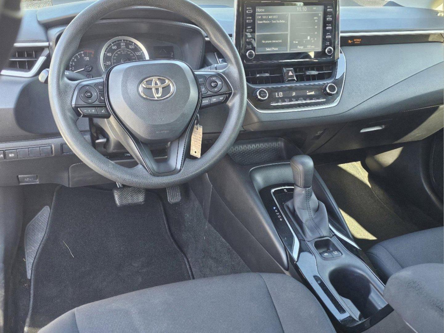 2020 Super White /Black Toyota Corolla LE (JTDEPRAE3LJ) with an Regular Unleaded I-4 1.8 L/110 engine, 1-Speed CVT w/OD transmission, located at 7000 Northlake Connector, Columbus, GA, 31904, (706) 987-8085, 32.524975, -84.978134 - 2020 Toyota Corolla LE - Photo#12